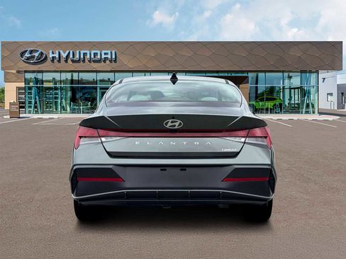 New 2026 Hyundai Elantra Limited FWD image 6