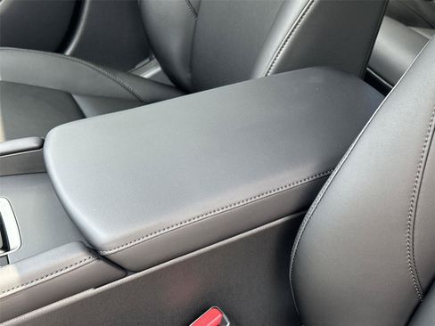 New 2026 MAZDA MAZDA3 s FWD image 21