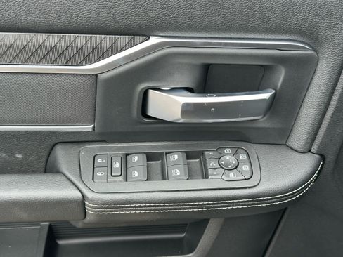 New 2026 RAM 2500 Big Horn AWD/4WD image 21