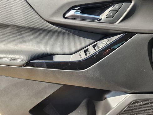 New 2026 Chevrolet Equinox LT FWD image 16
