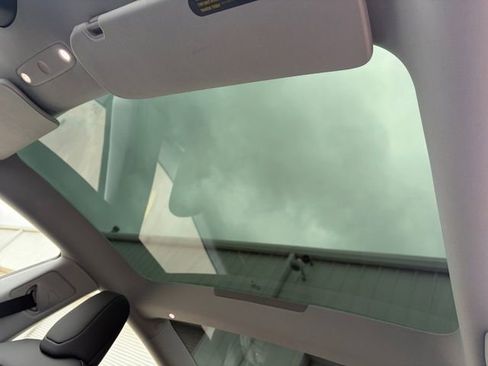 Used 2025 Tesla Model 3 Long Range image 12