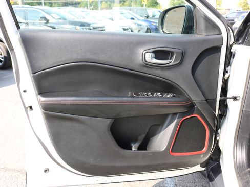 Used 2017 Jeep Compass Trailhawk w/ Leather Interior Group image 13