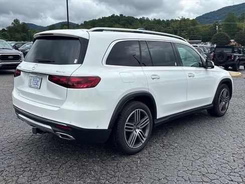Used 2026 Mercedes-Benz GLS 450 4MATIC image 8