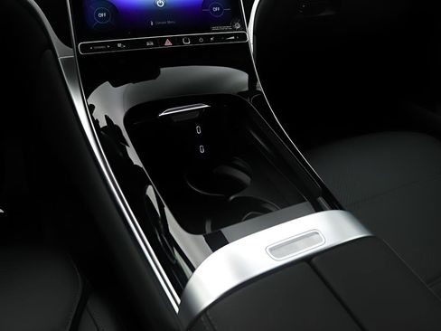 Used 2026 Mercedes-Benz GLC 300 image 15