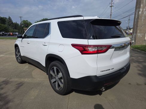 Used 2020 Chevrolet Traverse LT w/ LT Premium Package AWD/4WD image 7