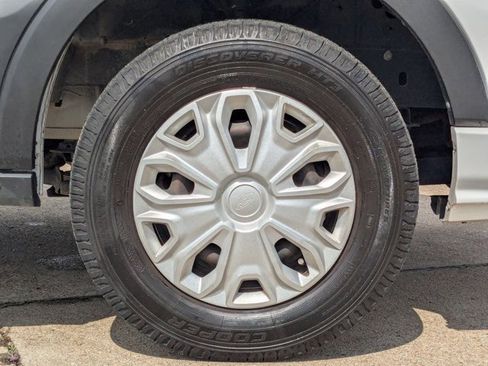 Used 2021 Ford Transit 350 XLT image 14