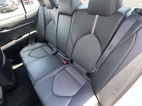 Used 2024 Toyota Camry SE w/ Cold Weather Package FWD image 34