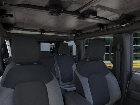 New 2025 Ford Bronco 4-Door image 12