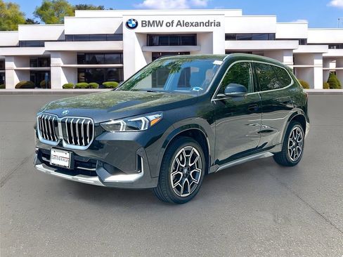 Used 2026 BMW X1 xDrive28i w/ Technology Package AWD/4WD image 3