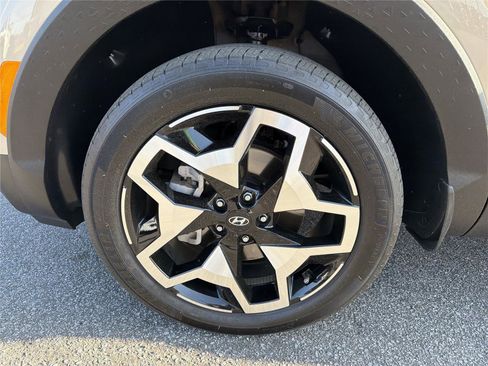 Used 2023 Hyundai Santa Cruz Limited AWD/4WD image 11