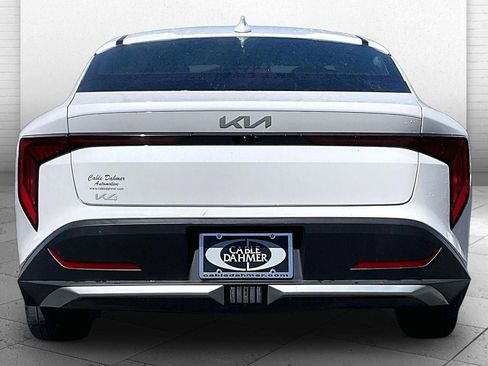 Used 2025 Kia K4 FWD image 3