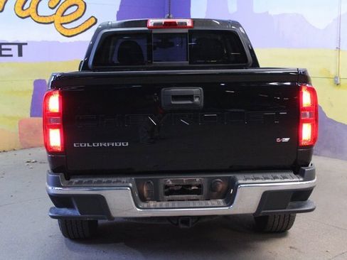 Used 2022 Chevrolet Colorado LT w/ LT Convenience Package image 7