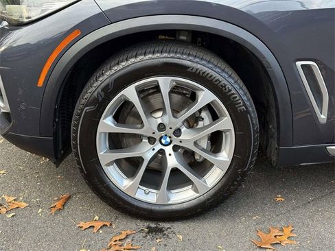 Used 2020 BMW X5 xDrive40i w/ Premium Package image 7