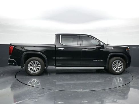 Used 2025 GMC Sierra 1500 Denali AWD/4WD image 8