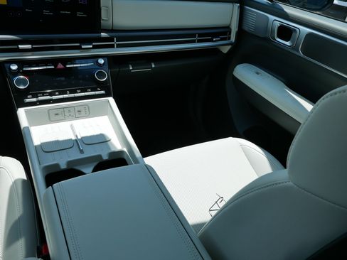 Certified 2026 Hyundai Santa Fe SEL AWD/4WD image 11