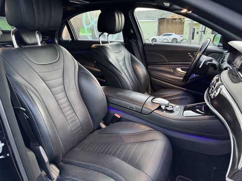 Used 2015 Mercedes-Benz S 550 Sedan image 25