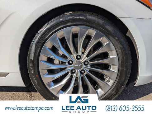 Used 2018 Genesis G90 5.0 Ultimate image 10