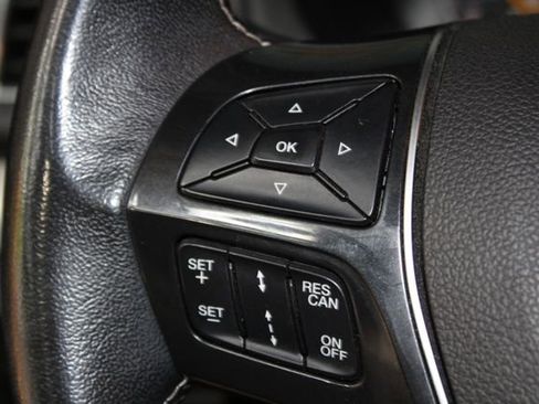 Used 2017 Ford Explorer Platinum AWD/4WD image 25