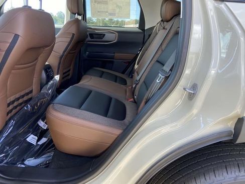 New 2025 Ford Bronco Sport Outer Banks w/ Outer Banks Tech Package+ AWD/4WD image 9