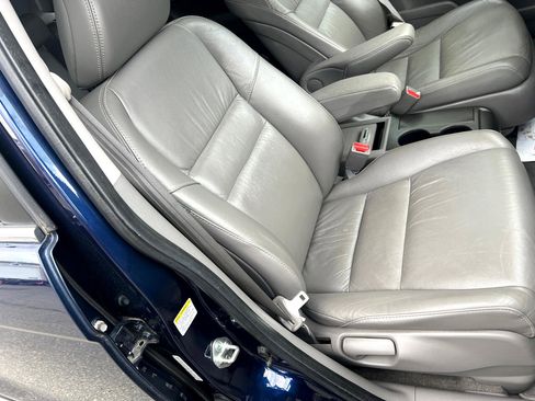 Used 2011 Honda CR-V EX-L image 16