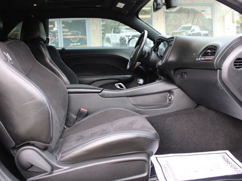 Used 2022 Dodge Challenger R/T Scat Pack image 7