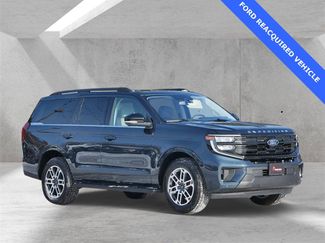 Used 2025 Ford Expedition Active video 1
