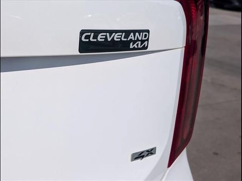 Used 2023 Kia Telluride S w/ S Sunroof Package AWD/4WD image 18