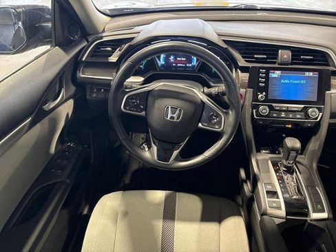Used 2019 Honda Civic EX image 13