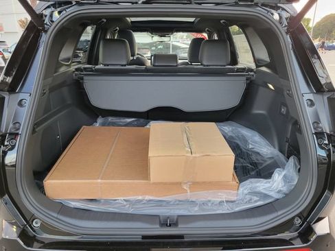 New 2026 Toyota RAV4 XSE w/ Panoramic Sun Roof Package AWD/4WD image 21