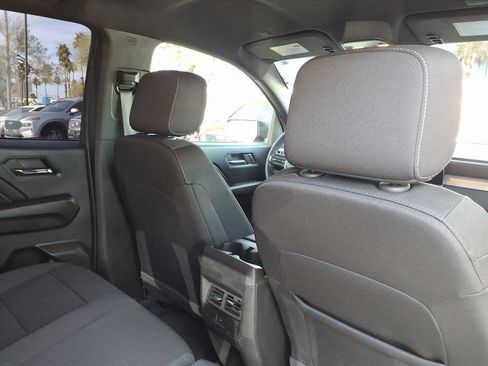 Certified 2025 Chevrolet Colorado LT image 13