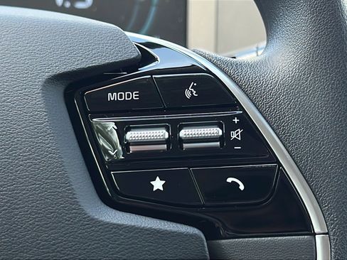 New 2026 Kia Niro LX FWD image 19