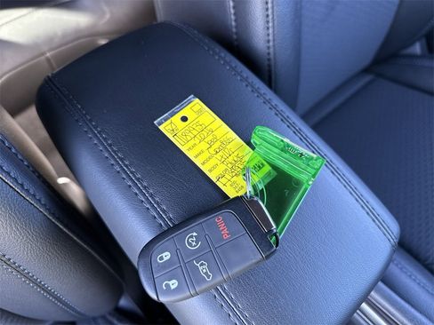 New 2026 Jeep Compass Latitude w/ Convenience Group image 31