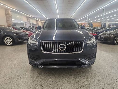 Used 2021 Volvo XC90 T5 Momentum w/ Climate Package image 2