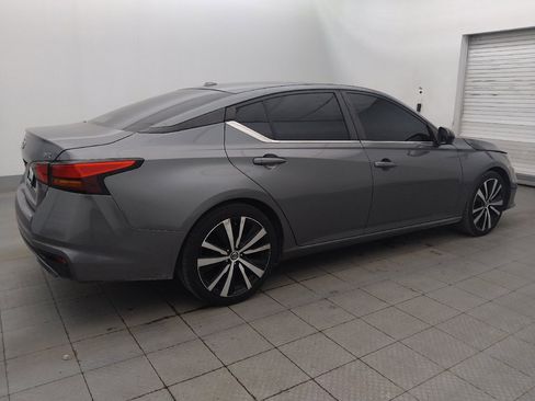 Used 2019 Nissan Altima 2.5 SR FWD image 10