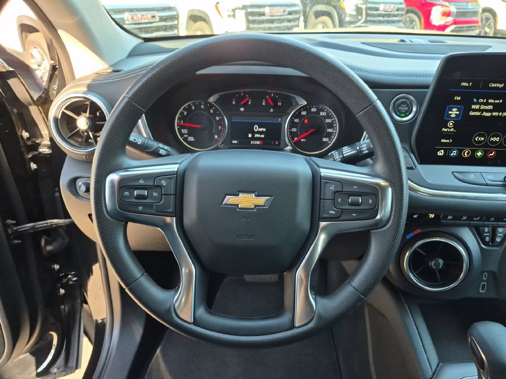 Used 2025 Chevrolet Blazer LT AWD/4WD image 20