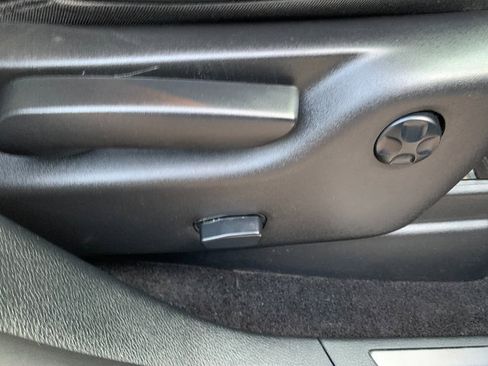 Used 2016 Dodge Durango Limited w/ Nav & Power Liftgate Group AWD/4WD image 12