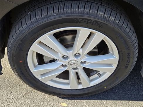 Used 2012 Nissan Quest SL image 9