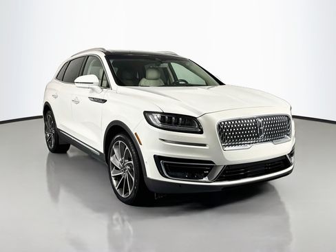 Used 2020 Lincoln Nautilus Reserve w/ Equipment Group 202A AWD/4WD image 3