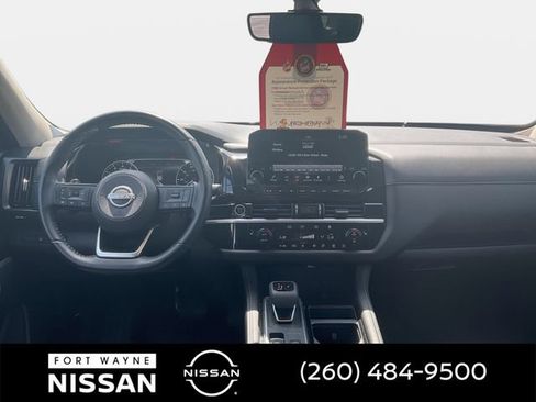 Certified 2024 Nissan Pathfinder SL AWD/4WD image 14