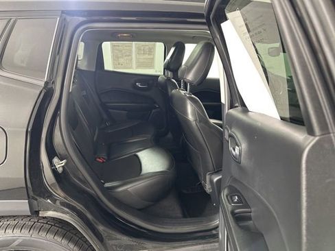 Used 2021 Jeep Compass Latitude w/ Sun and Sound Group AWD/4WD image 28