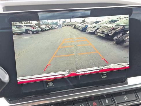 Used 2024 GMC Sierra 1500 Elevation image 21