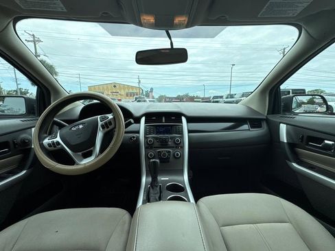 Used 2013 Ford Edge SE image 34