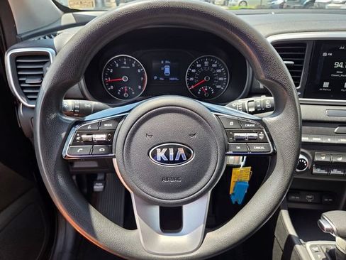 Used 2020 Kia Sportage LX FWD image 25