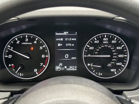 Used 2025 Subaru Crosstrek 2.0i Premium image 31