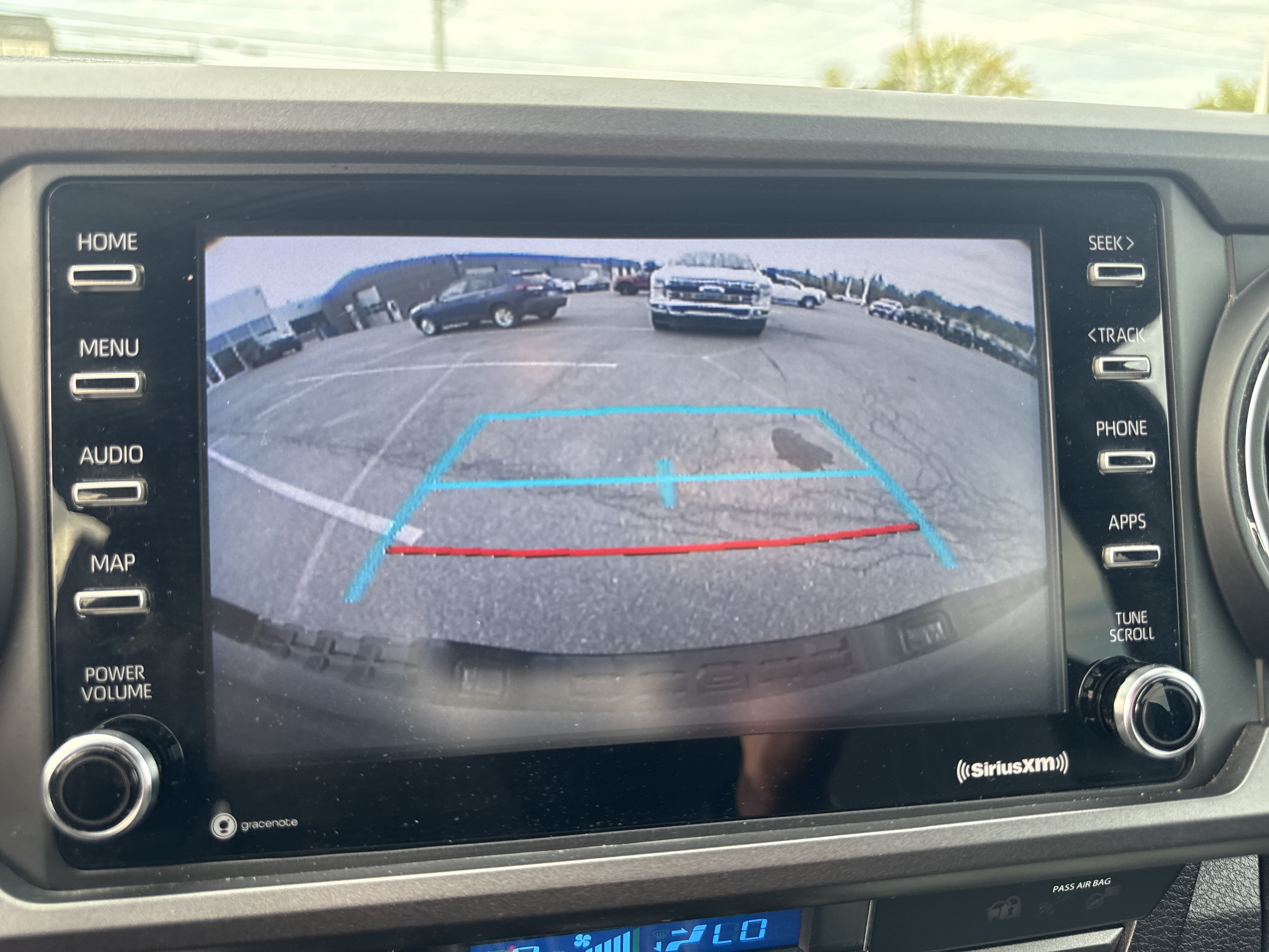 Used 2021 Toyota Tacoma TRD Sport AWD/4WD image 26