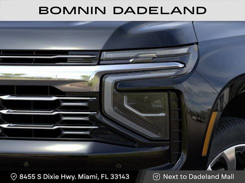 New 2026 Chevrolet Suburban Premier RWD image 10