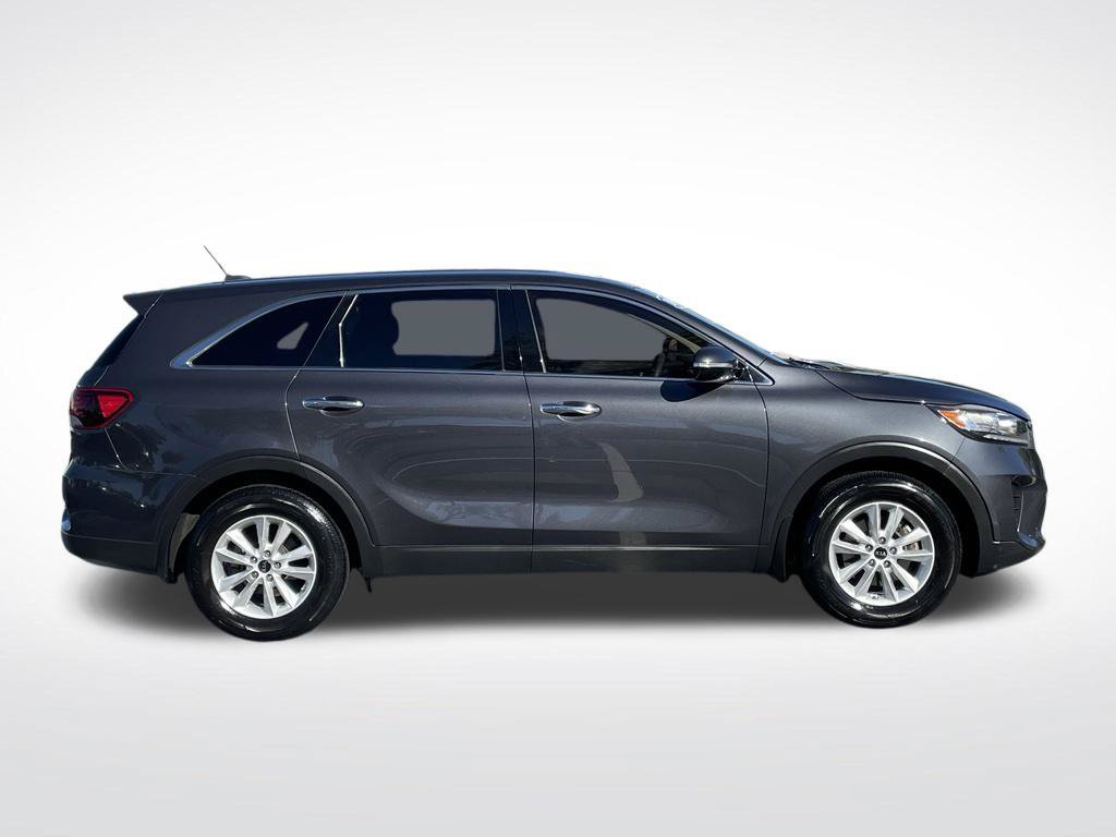 Used 2019 Kia Sorento FWD image 7