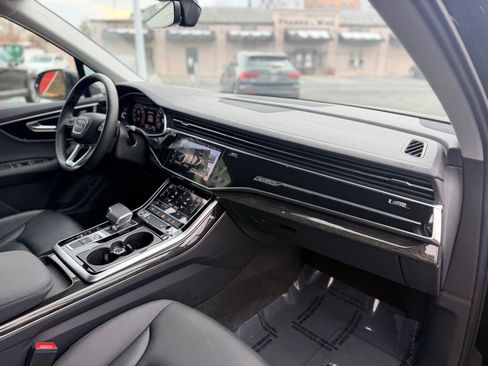 Certified 2023 Audi Q7 2.0T Premium w/ Convenience Package image 23