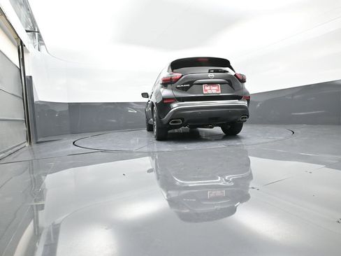Used 2023 Nissan Murano S image 32