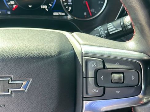 Used 2021 Chevrolet Blazer RS w/ Enhanced Convenience Package FWD image 20